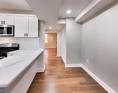 4230 Edson Place Ne - Photo Thumbnail 10