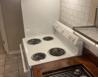 901 E Oltorf St - Photo Thumbnail 12