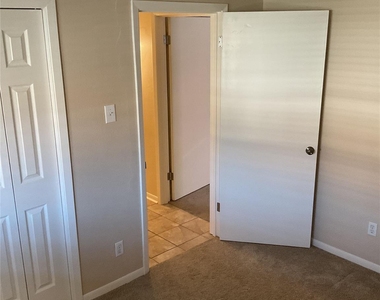 901 E Oltorf St - Photo Thumbnail 27