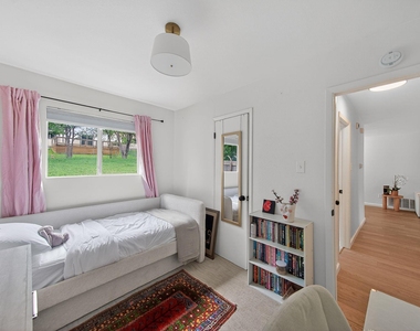 6908 Pondsdale Ln - Photo Thumbnail 16
