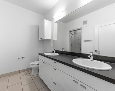 4361 S Congress Ave - Photo Thumbnail 17