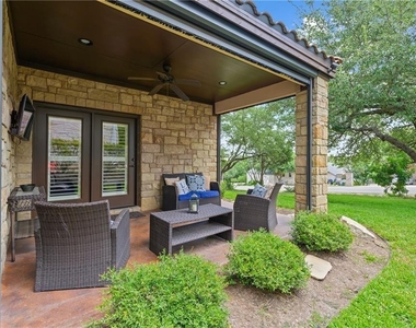 110 Oak Glen Cv - Photo Thumbnail 17