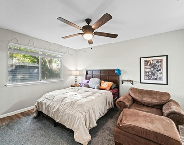 9000 Wellesley Dr - Photo Thumbnail 18