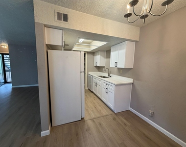 2600 Penny Ln - Photo Thumbnail 2