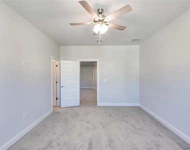 1005 Legend Milton Ln - Photo Thumbnail 19