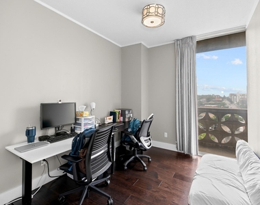 1801 Lavaca St - Photo Thumbnail 24