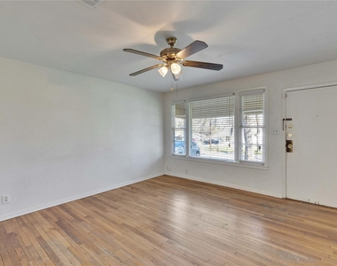 11606 Tedford St - Photo Thumbnail 12