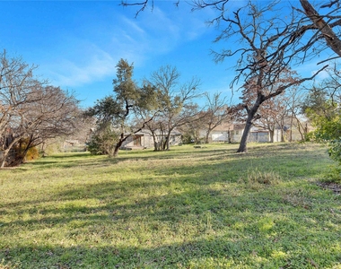 11606 Tedford St - Photo Thumbnail 2