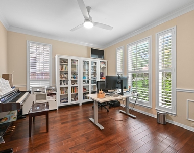 11222 Tracton Ln - Photo Thumbnail 6