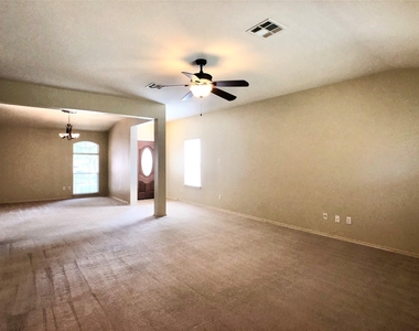2141 Pearson Way - Photo Thumbnail 3