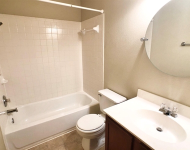 2141 Pearson Way - Photo Thumbnail 18