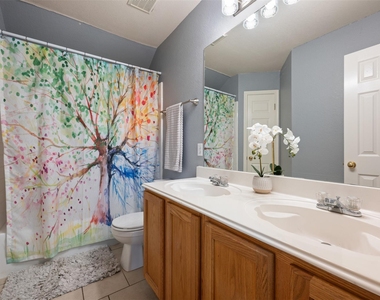 4435 Hunters Lodge Dr - Photo Thumbnail 34