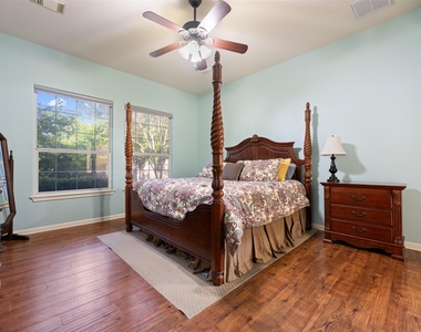 4435 Hunters Lodge Dr - Photo Thumbnail 22