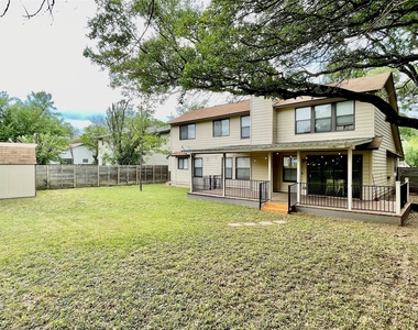 8905 Bridgewood Trl - Photo Thumbnail 29