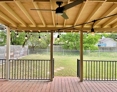 8905 Bridgewood Trl - Photo Thumbnail 27