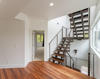 716 Post Oak St - Photo Thumbnail 14