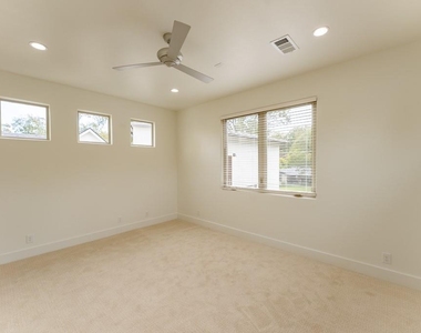 716 Post Oak St - Photo Thumbnail 25