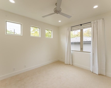 716 Post Oak St - Photo Thumbnail 20