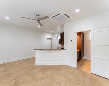 716 Post Oak St - Photo Thumbnail 37