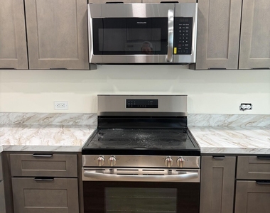 223 N Collen Road - Photo Thumbnail 5