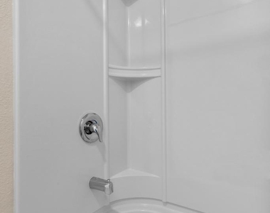 21 Temple Drive - Photo Thumbnail 30
