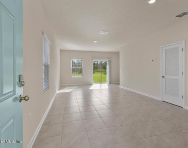 21 Temple Drive - Photo Thumbnail 3