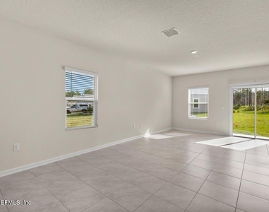 21 Temple Drive - Photo Thumbnail 13