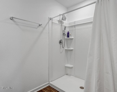 121 Ardila Circle - Photo Thumbnail 21