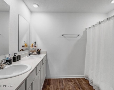 121 Ardila Circle - Photo Thumbnail 20
