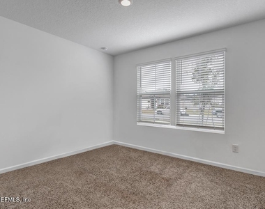 121 Ardila Circle - Photo Thumbnail 26