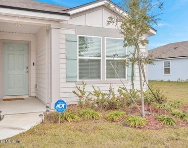 121 Ardila Circle - Photo Thumbnail 3