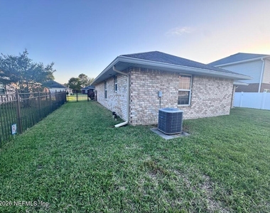 7565 Westland Oaks Drive - Photo Thumbnail 22