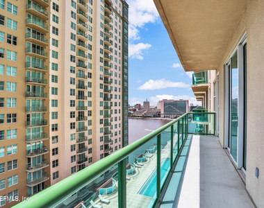 1431 Riverplace Boulevard - Photo Thumbnail 1