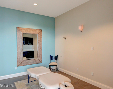 1431 Riverplace Boulevard - Photo Thumbnail 54