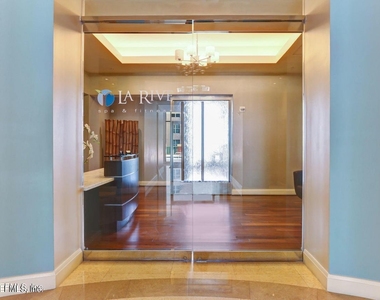 1431 Riverplace Boulevard - Photo Thumbnail 52