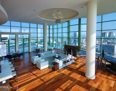 1431 Riverplace Boulevard - Photo Thumbnail 18