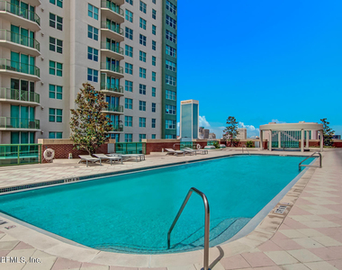 1431 Riverplace Boulevard - Photo Thumbnail 48