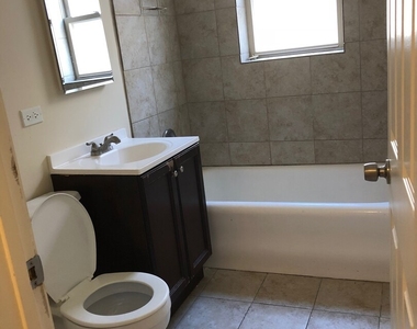 2344 N Kenneth Avenue - Photo Thumbnail 8