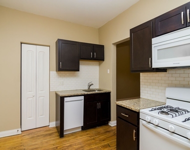 2344 N Kenneth Avenue - Photo Thumbnail 1
