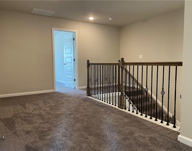 2183 Shetley Creek Drive - Photo Thumbnail 12