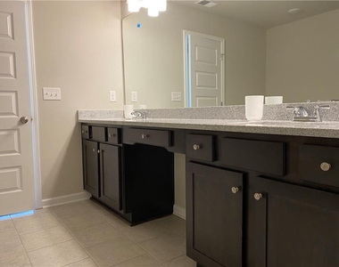 2183 Shetley Creek Drive - Photo Thumbnail 20