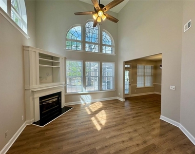 2662 Pierce Brennen Court - Photo Thumbnail 13