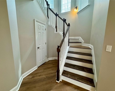 2662 Pierce Brennen Court - Photo Thumbnail 15