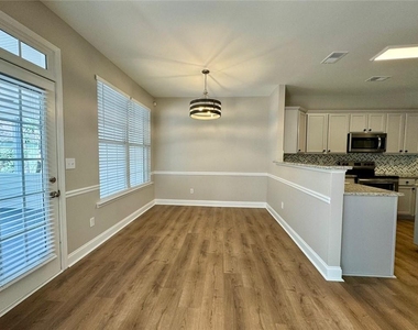 2662 Pierce Brennen Court - Photo Thumbnail 6