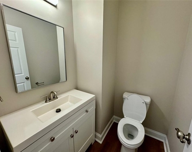 2662 Pierce Brennen Court - Photo Thumbnail 11