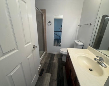 3141 Saganashkee Lane - Photo Thumbnail 7