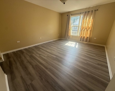 3141 Saganashkee Lane - Photo Thumbnail 8