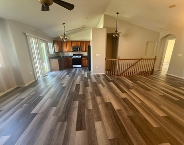 3141 Saganashkee Lane - Photo Thumbnail 2