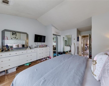 6638 Witherington Court Nw - Photo Thumbnail 11