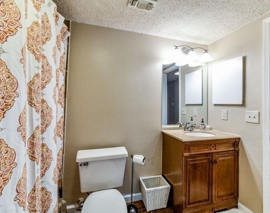 53 Doranne Court Se - Photo Thumbnail 16